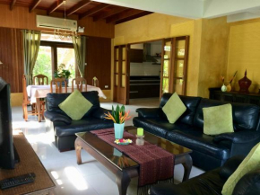  Symphony Villa  Раваи